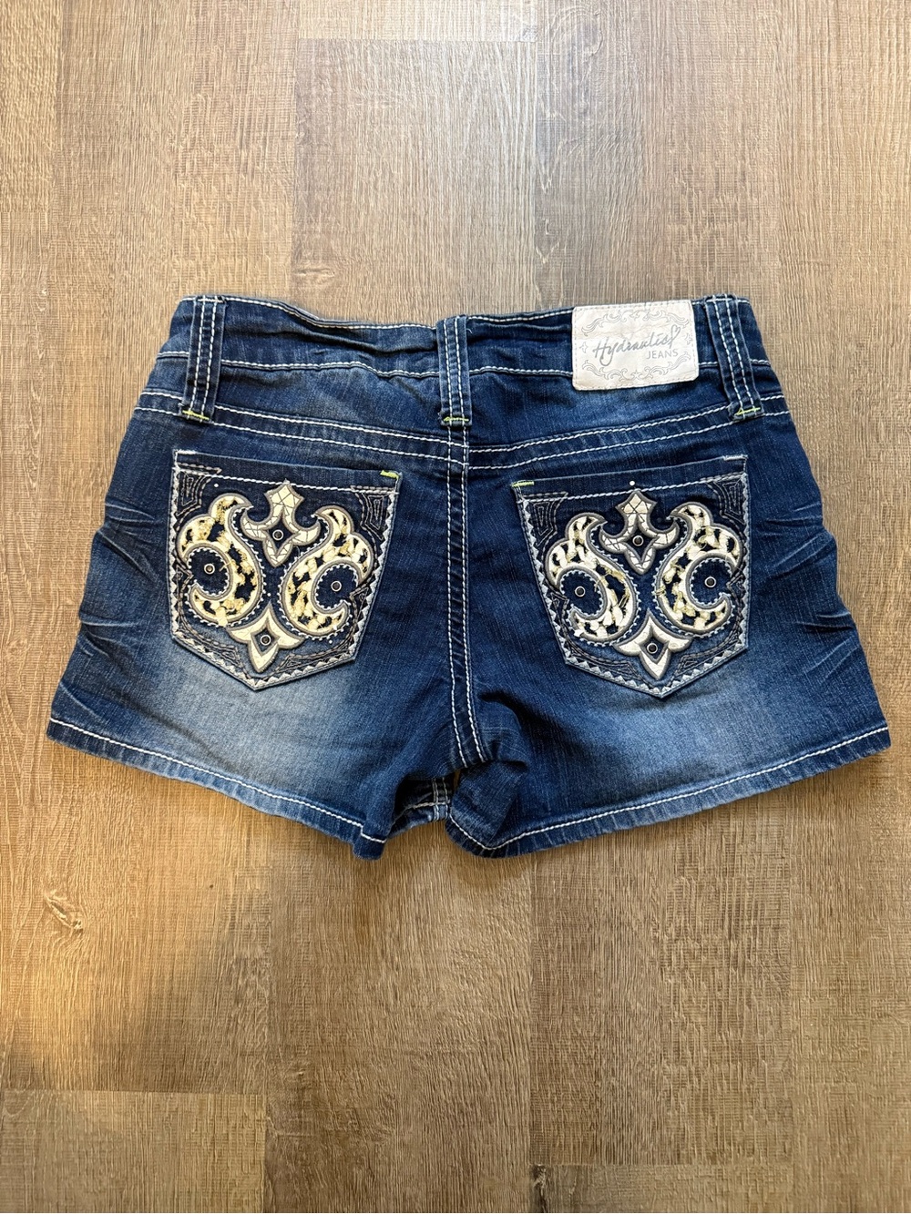 Y2K Hydraulic Low-Rise Dark Blue Denim Shorts with Embroidered Cream Accents